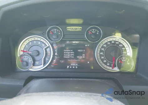 2016 Ram 1500 Big Horn z USA, uszkodzony, nr VIN 1C6RR7GM3GS267203